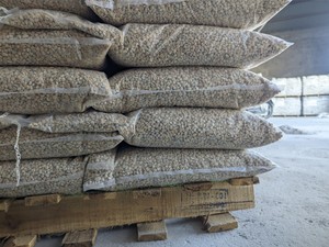 Vietnam Wholesale Top Quality Natural Pebble Stone Yellow Pebble for Decoration Exposed <b>Aggregate</b> Flooring Resin Tumbled Stone - Product Image 6