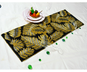 Chemin de table OEM perlé personnalisable brodé à la main avec motifs complexes de feuilles multicolores pour les besoins de décoration haut de gamme - Product Image 1