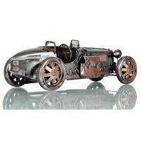 Modèle décoratif Bugatti Type 35 de 1924 (fer rectangulaire) pour la maison, le bureau, l'exposition de voitures vintage - Léger (35,6 L x 13,3 L x 10,8 H)