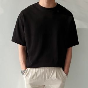 เสื้อยืดผู้ชายอินเทรนด์ทรงหลวมแขนสั้นพิมพ์ลายปีก100% สไตล์ลำลองสีผ้าฝ้ายที่กำหนดเอง - Product Image 2