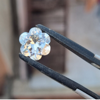 100% qualité supérieure belle forme de fleur à 6 pétales Moissanite 14 MM grande quantité 14 MM prix de fleur de diamant blanc