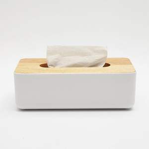 Boîte à mouchoirs en bois au fini lisse avec une texture élégante conçue pour le salon, la chambre à coucher et la table de bureau - Product Image 3