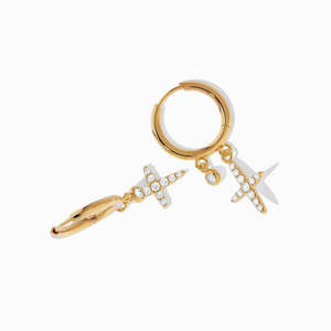 Boucles d'oreilles pendantes en forme de croix en moissanite ronde de 1,40 carat en or jaune - Product Image 4