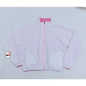 Chaqueta cortavientos de deporte al aire libre personalizada para mujer, chaqueta impermeable de poliéster con soporte, relleno de algodón, producto terminado transpirable - Product Image 2