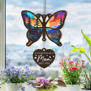 Adorno colgante de mariposa arcoíris personalizado, decoración de ventana, bolsa de árbol de Navidad, encanto, recuerdos amados - Product Image 3