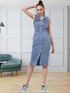 Robe midi moulante en denim pour femmes de qualité supérieure, parfaite pour les sorties décontractées et les soirées disponibles à la vente - Product Image 5