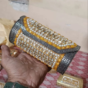 Bolso de Mano Mosaico Kundan para Mujer, Bolso de Lujo Étnico para Bodas, Fiestas y Eventos, el Mejor Bolso de Noche - Product Image 4