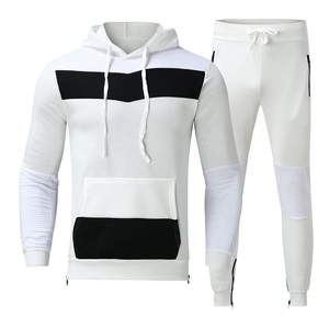 Ensemble de survêtement de style slim fit avec logo personnalisé, survêtement de jogging pour homme de haute qualité, ensemble de survêtement unisexe, sweat-shirt à capuche, survêtement imprimé en relief, OEM - Product Image 6