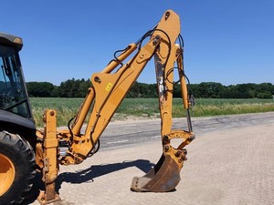 Retroexcavadora Kubota 580 Super de Alto Rendimiento en Buenas Condiciones, Disponible para Compra Inmediata, Mejor Precio, Entrega Rápida - Product Image 5