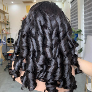 Vente en gros 30 pouces longueur étirée extensions de cheveux humains vierges vietnamiens meilleure liste de prix rebondissant Style bouclé indien Remy cheveux - Product Image 1