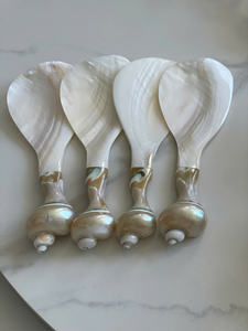 Cuchara de concha de acabado natural para regalos costeros, cuchara de concha de aspecto orgánico que se mezcla bien en la decoración del hogar inspirada en el mar - Product Image 6