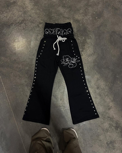 Ensemble de survêtements lourds deux pièces pour hommes personnalisés Oem Pantalon de survêtement et sweat à capuche imprimé avec strass pour hommes Survêtement - Product Image 3