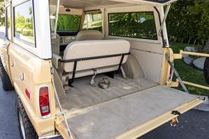 FORD BRONCO USADO DE 1975, VOLANTE A LA IZQUIERDA/DERECHA - Product Image 6