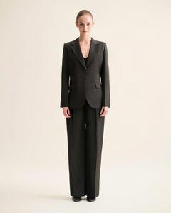 La mejor opción de chaqueta de un solo pecho a rayas para mujer, hecha a mano en Vietnam, servicios ODM con tejido no tejido - Product Image 4