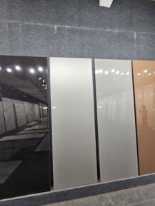 กระเบื้องพอร์ซเลนสูง800x3200มม. พื้นผิวมันวาวหนา15มม. ผนังด้านในเป็นหินเผา & พื้นห้องน้ำแบบกันลื่น - Product Image 4