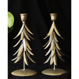 Wholesale Modern Set Of 3 Brass <b>Taper</b> <b>Candle</b> <b>Holders</b> Elegant Gold Finish Metal Candlesticks For Home Decor And Wedding Use - Product Image 6