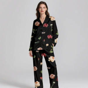 Pijamas de Lujo de Dos Piezas de Seda Satén para Mujer, Verano |   Ropa de Dormir Ligera y Transpirable de 120-150 GSM, Personalizable ODM - Product Image 2