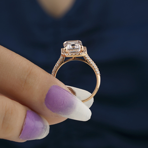 Anillo de compromiso de diamante de corte esmeralda cultivado en laboratorio, Halo de oro sólido de 10K y ajuste de pavé, anillo de regalo de lujo para mujer, certificado IGI - Product Image 1