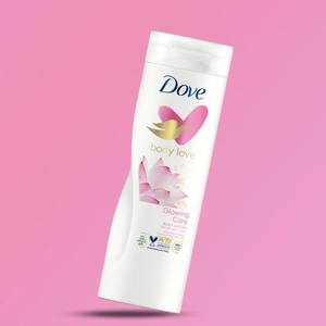 Loción Corporal Dove de Uso Diario a Precio Económico con Fórmula Hidratante y Aroma Fresco y Limpio para una Piel Suave y Flexible Sin Irritación - Product Image 3