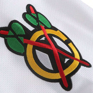 Col en V respirant léger entièrement personnalisé produit haute demande pour les chemises et hauts de hockey sur glace en polyester 100% pour adultes - Product Image 4