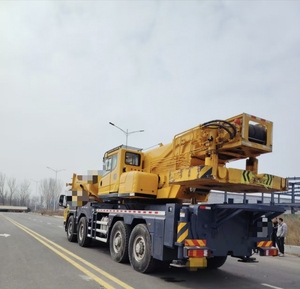 La mejor marca china de 85 toneladas con 7 brazos, camión grúa usada, superventas, grúa móvil a la venta - Product Image 2
