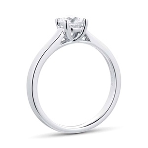 Bague solitaire en moissanite 0,70 ct en acier inoxydable, bijoux élégants et luxueux pour toutes les occasions - Product Image 1