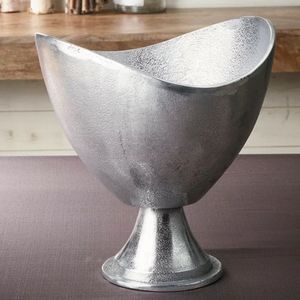 Grand saladier et plat de service en laiton doré de style vintage avec pieds, idéal pour les mariages et événements - Product Image 4