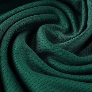 Conjunto de Uniforme de Baloncesto de Verano de Diseño Único y Alta Calidad, Impreso, de Secado Rápido, 100% Algodón, Hecho en Pakistán - Product Image 3