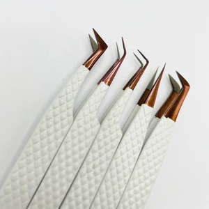 Outils professionnels d'extension de cils revêtement de couleur blanche pointe d'or pince à épiler en Fiber d'acier durable pince à cils écologique - Product Image 5