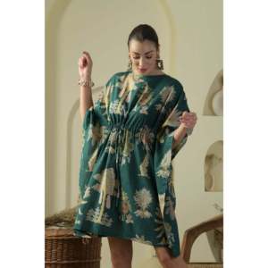 Vestido Kaftan Largo de Algodón con Estampado Floral y Diseño Personalizado Emerald Palm, Cuello Redondo, Manga Corta, para Ocasiones Especiales, Clubes y Ocio - Product Image 3