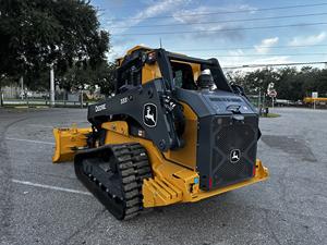 Cargadora Compacta de Orugas de 9 Toneladas para John Deere 333P con Componentes Centrales: Motor y PLC - Product Image 2