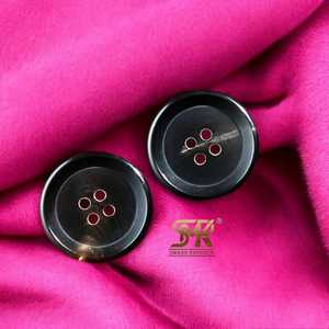 Best Seller DE LA India, botones de cuerno de búfalo Premium hechos a mano, redondos de 4 agujeros para camisas, abrigos y manualidades - Product Image 1