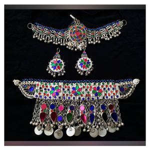 Ensemble de bijoux Kuchi afghan traditionnel Artisan fait avec des glands de pièces de monnaie multicolores en acier inoxydable pour les fêtes ou les cadeaux - Product Image 6