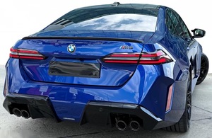 รถบีเอ็มดับเบิลยู เอ็ม5 ลิมูซีน ปี 2025 ใหม่เอี่ยม ระบบไฮบริด/น้ำมัน/ไฟฟ้า GCC เครื่องยนต์ 8 สูบ 585 แรงม้า ยูโร 6e เกียร์อัตโนมัติ พวงมาลัยซ้าย - Product Image 6