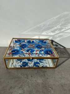 Cajas de anillos de joyería de cristal de forma cuadrada pintadas a mano con acabado dorado, Perfectas para almacenar anillos, collares y accesorios finos - Product Image 6