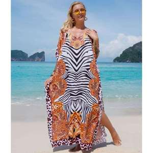 Robe maxi kaftan à imprimé zèbre pour femmes, imprimé animal multicolore, longue kaftan avec col orné, vêtements de plage et de villégiature - Product Image 3