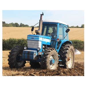 รถแทรกเตอร์ฟอร์ดที่เชื่อถือได้ พร้อมเครื่องยนต์แบบดูดอากาศธรรมชาติ 45 แรงม้า ระบบ PTO 540 จุด และน้ำหนักใช้งานรวม 2400 ปอนด์ - Product Image 4