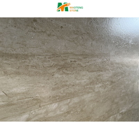 Nouveau matériau, travertin beige romain, pierre blanche de grotte, pierre frittée pour mur intérieur et extérieur