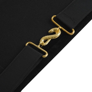 Comandante pasado Caballeros Templarios Delantal Negro con flecos dorados Cruz católica roja en corona dorada Bordado personalizado Emblema de gama alta - Product Image 5