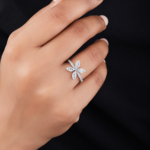 Anillo de Moda Quadra con Incrustaciones de Moissanita y Corte Marquesa de 1.00 Quilates, Chapado en Rodio, Oro de 10K/14K/18K para Pedidos al por Mayor B2B y Regalos - Product Image 2