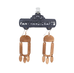 Pendientes de aro europeos de moda en bronce cobre oscuro, elegantes, con brillo, de color antiguo, de doble tono y martillados. - Product Image 5