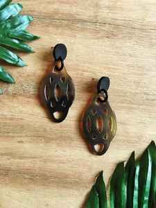 Falak World Export Boucles d'oreilles pendantes en corne de buffle faites à la main vintage moderne avec accent doré, bijoux de cadeau de fête à la mode - Product Image 4