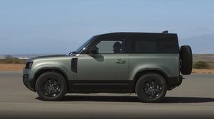 Voitures d'occasion 2025, SUV Land Rover Defender 90 3.0T P400 HSE 5 portes, 5 places, système hybride léger 48V - Product Image 4