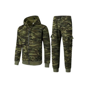 Ensemble de survêtement pour hommes avec motif camouflage personnalisé 100% coton, pantalon de jogging confortable et élégant pour adultes - Product Image 1