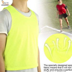 Custom Soccer Training Vests <b>Men</b> Soccer Training Mesh Jersey <b>Bib</b> Vest Factory Wholesale Soccer Vests - Product Image 4