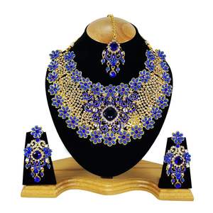 Parures de bijoux légères faites à la main avec un motif floral vintage, nouvelle arrivée, collier, boucles d'oreilles, pour femmes, fiançailles, mariage, fête, faible MOQ - Product Image 1