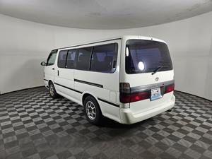 Toyota Hi-Ace Super Custom de 1998, poco usada. - Product Image 4