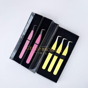 Pinzas para Pestañas de Fibra Plateada Amarilla/Rosa, Antiestáticas, Antimagnéticas, con Punta de Acero de 90 Grados y Agarre Perfecto - Product Image 6