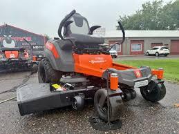 Kubota เครื่องตัดหญ้าขนาด42นิ้วเครื่องตัดหญ้าใช้น้ำมันเบนซินในเชิงพาณิชย์เครื่องตัดหญ้ารถแทรกเตอร์764cc ล่างสำหรับสวน - Product Image 6