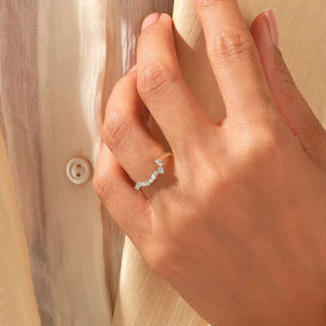 Bague de mariage alternative en argent 925 délicat, taille ronde, sertie de pierres de laboratoire, haute brillance, style luxueux, cadeau pour femme - Product Image 5